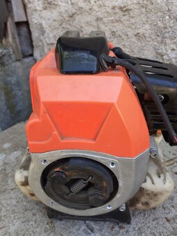 ND NA KROVINOREZ. - 2