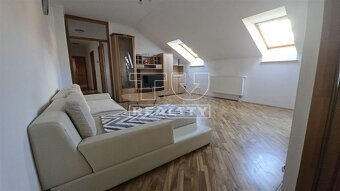 TU reality ponúka Jedinečný 3-izbový podkrovný byt v... - 2