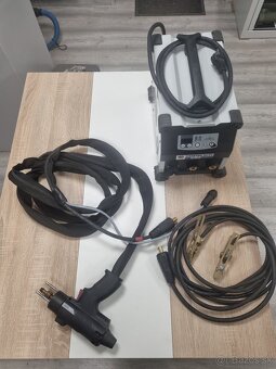 Predám svorníkovu zváračku Capatek 66FV - 2