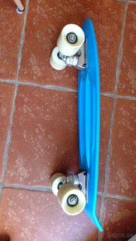 Predá skateboard Decathlon. - 2