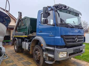 Retazovy nosic kontajnerov - 2