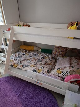 Poschodova postel - 2