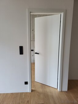 Montáž interiérových dverí a nábytku - 2