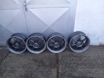 Kolesa bmw 8x18 r18 - 2