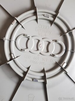 Puklice Audi R16 - 2