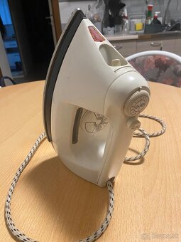 Žehlička Solac Mod-711 - 2