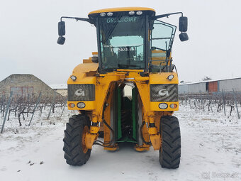 Kombajn na hrozno Gregoire G8/260 - 2