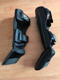 Chrániče priehlavku - 2