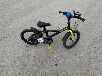 Detský bicykel Btwin Dark hero  500 - 2