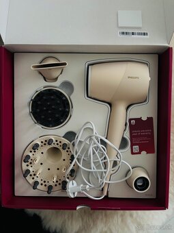 Sušič vlasov Philips SenseIQ - 2