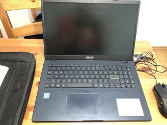 Asus Vivobook - 2