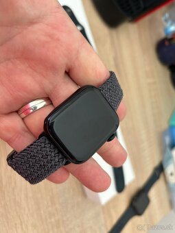 Apple Watch 8 45mm - 2