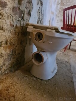 WC, toaleta zadarmo - 2