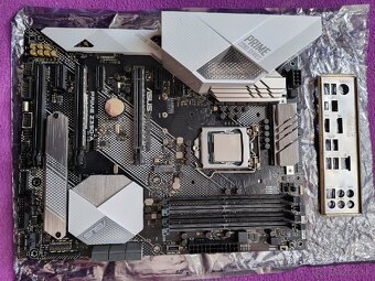 Asus z390a + intel i7 9700 - 2