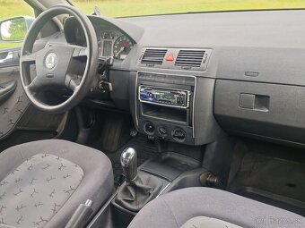 ŠKODA FABIA combi 1.4 mpi 50kW (70PS) r.v.2002/4 mesiac Str. - 2