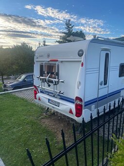Predám karavan Hobby 440 de luxe - 2