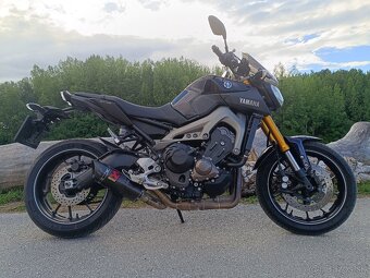 Yamaha MT 09 - 2