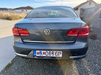 Volkswagen Passat B7 2.0 TDI 130 kW DSG – HIGHLINE - 2