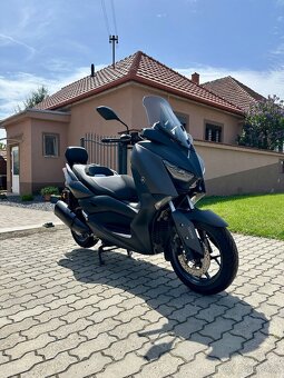 Yamaha XMAX 300 - 2