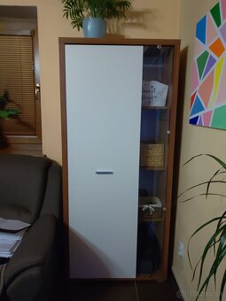 Skriňa, komoda - 2