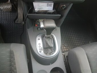 Predam Volkswagen Touran 1.9 tdi r.v.2007 - 2