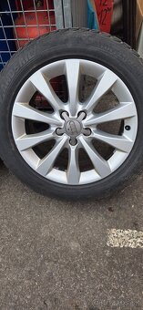 Predám zimný komplet na audi. - 2