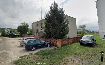 Administratívna budova na predaj - 2