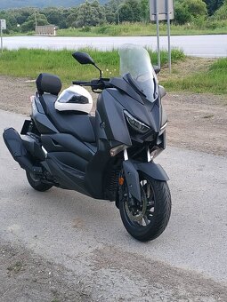 Skúter xmax 400 - 2