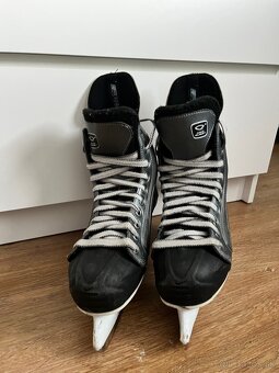 Korčule na ľad veľkosť 37,5 - 2