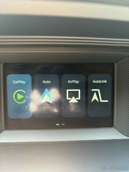 Mercedes CarPlay & Android Auto - 2