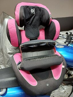 Detskú autosedačku - 2