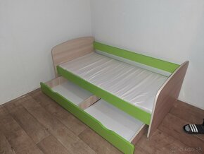 Decka postel - 2