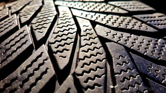 alu disky 5x112 R19 Audi, Vw...+ pneu 235/45 r19 - 2