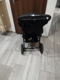 Športový kočík - 2