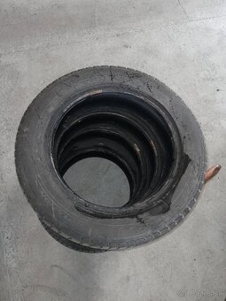 Predám zimné pneumatiky 155/65R14 - 2