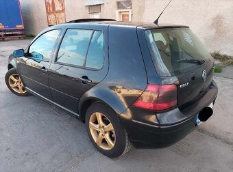 Predám Volkswagen Golf IV 1.9 TDI 81kw M5 5d S klímou - 2
