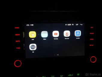 Dotykové autorádio android - 2
