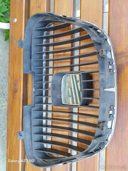 Seat altea,maska - 2