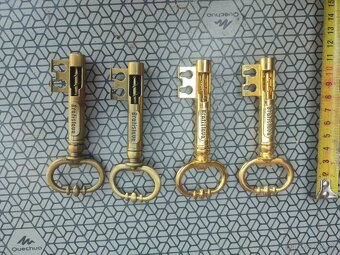 Otvárače 10€ kus - 2