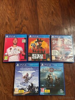 Sony PlayStation 5 825GB +2 ovládače dualsense - 2