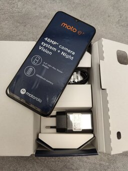 Motorola e7 2/32GB - 2