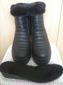 Dámske čižmyčky č.38 - 2