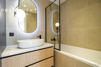 REZERVOVANÉ Na predaj štýlový 3-izbový byt po kompletnej re - 2