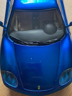 Ferrari 360 Modemna 1999 1/18 - 2