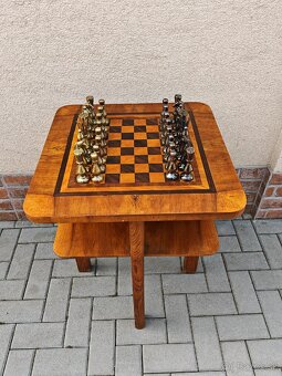 Šachový stolík s kovovým šachom - 2