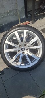 5x112 r18 225/40 r18 - 2