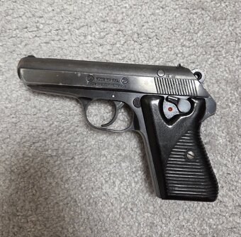 Pištoľ ČZ 50. 7,65mm - 2