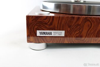 Gramofón YAMAHA GT-750 - 2