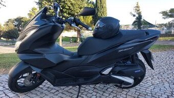 Prenajom Skutra PCX 125 - 2