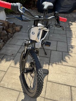 Detsky bicykel BMW - 2